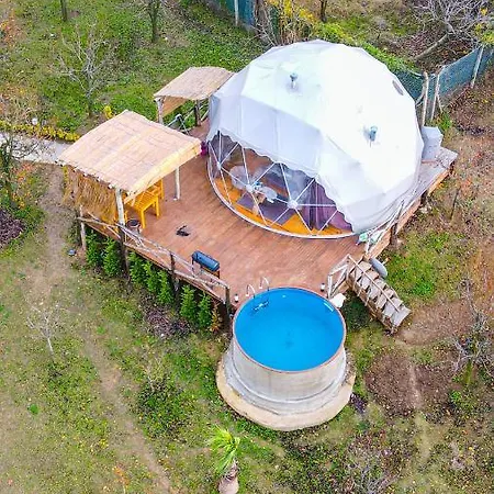 Green Dome ספנג'ה